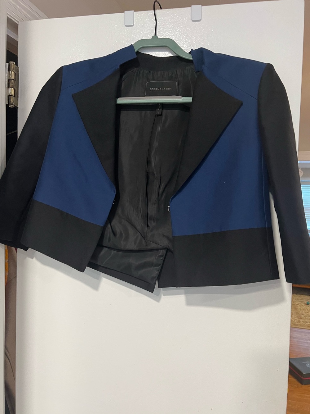 BCBGMaxAzria Navy and Black Cropped Colorblock Blazer